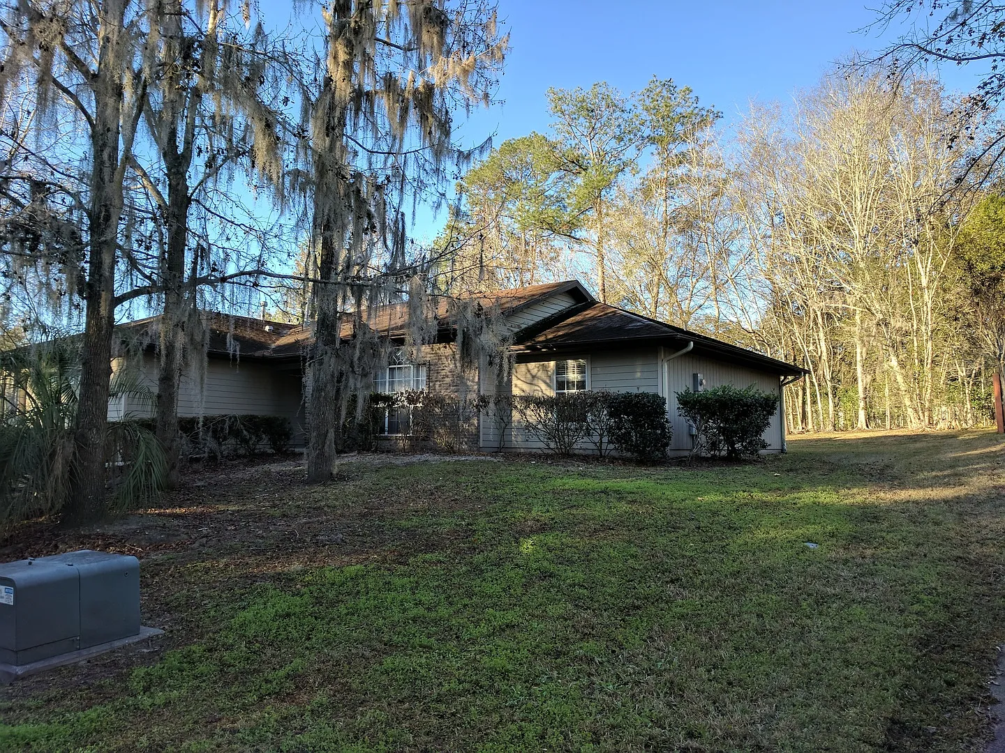 Hamilton Pond single family home — Photo 2