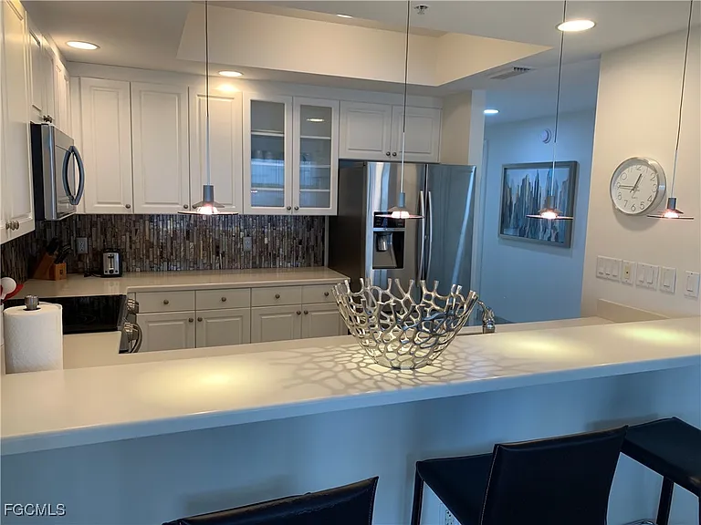 2090 W 1st St #510 — Photo 10