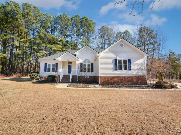 808 Kinsman Ct, Raleigh, NC 27603