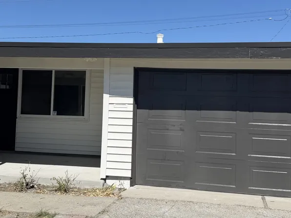 1734 Spring St, Mountain View, CA 94043