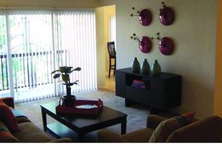 12112 Shorefield Ct #21, Silver Spring, MD 20902