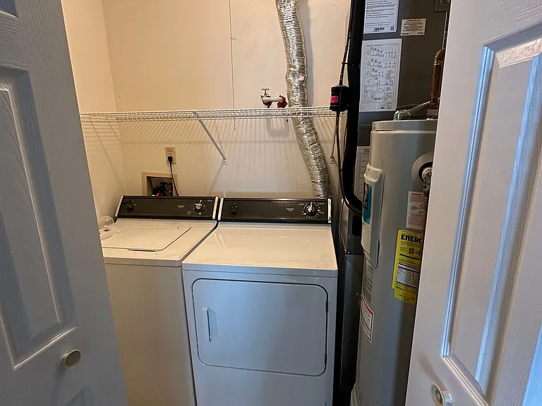 902 Hanna Place Ct #D — Photo 9