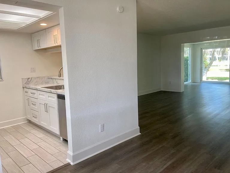 11499 W Bayshore Dr — Photo 13