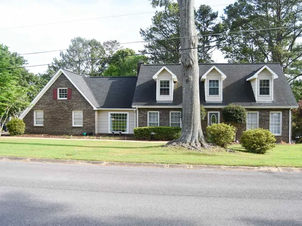 1213 Valleywood Rd, Oxford, AL 36203