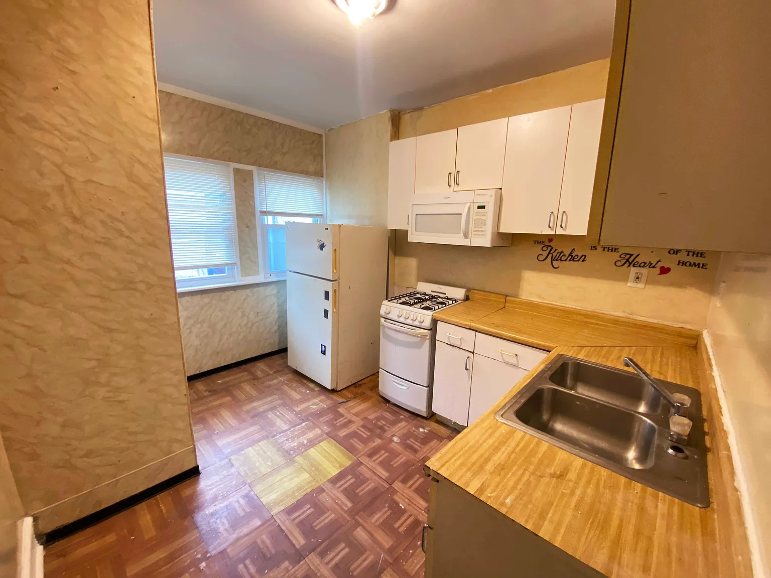 1 bed, 1300 sqft, $950 — Photo 3