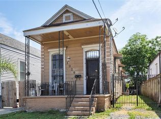 1929 Almonaster Ave, New Orleans, LA 70117