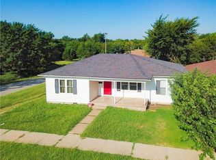 303 N Admire Ave, El Reno, OK 73036