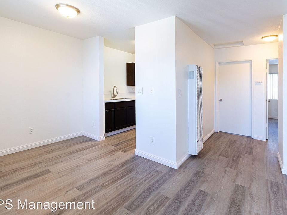 1st image of 273 S Bonnie Brae St APT 7