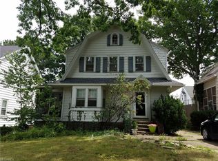 1643 Parkwood Rd, Lakewood, OH