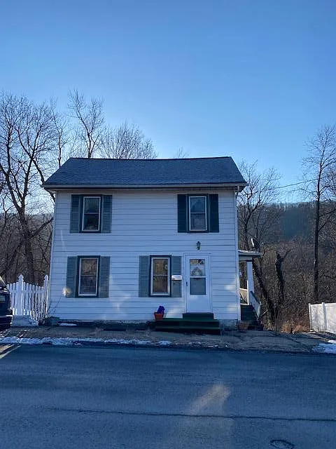 202 South St