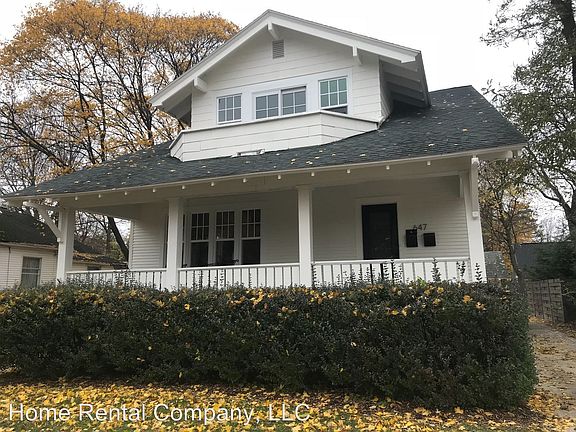 2nd image of 647 Lovett Ave SE