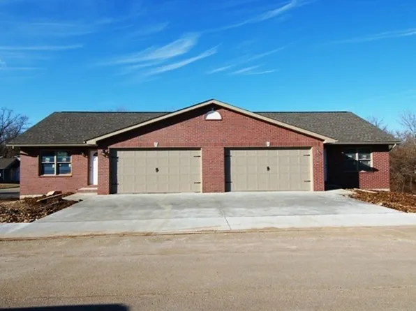 1377-MF2-E3, 500 Sherwood Dr #A, Rolla, MO 65401