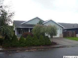 1116 Meadowlawn Pl, Molalla, OR 97038