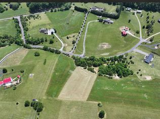 7739 Walker Farms Dr, Radford, VA 24141