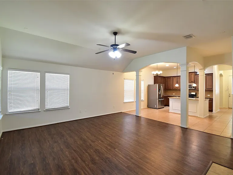 3005 Thicket Dr — Photo 9