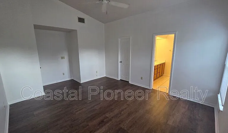1731 Wakefield Dr — Photo 26