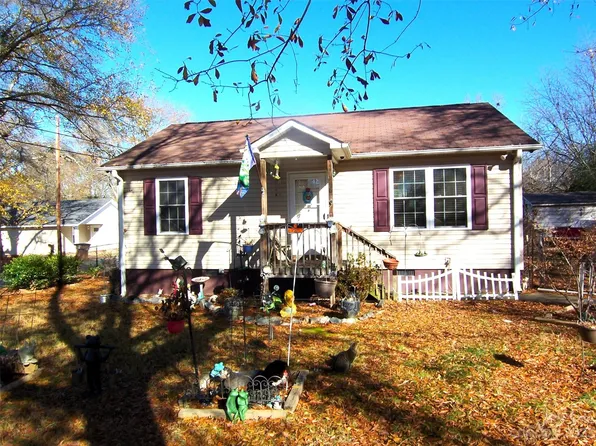 116 W Shannonhouse St, Shelby, NC 28152