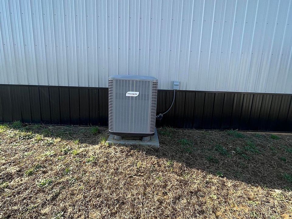 367 Melanie Ln, Irvington, KY 40146 Zillow