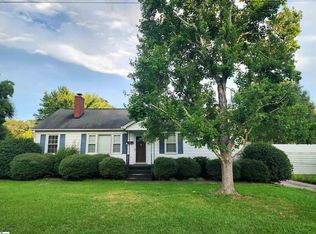 210 Tindal Rd, Greenville, SC 29617