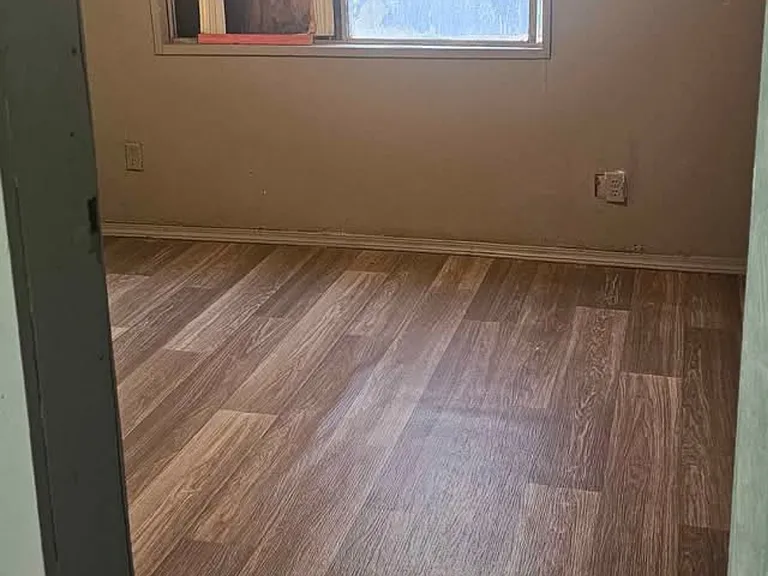 529 Sapphire St #1 — Photo 4
