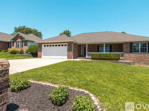 1215 Britt Ln, Rolla, MO 65401