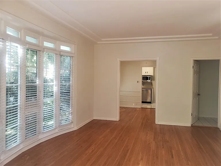 142 S Crescent Dr #A — Photo 17
