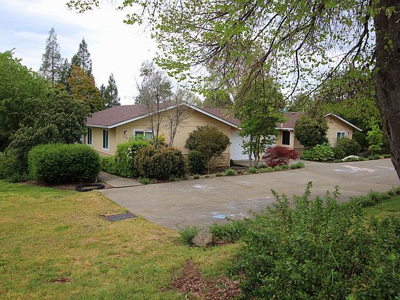 2nd image of 1701 NE Foothill Blvd