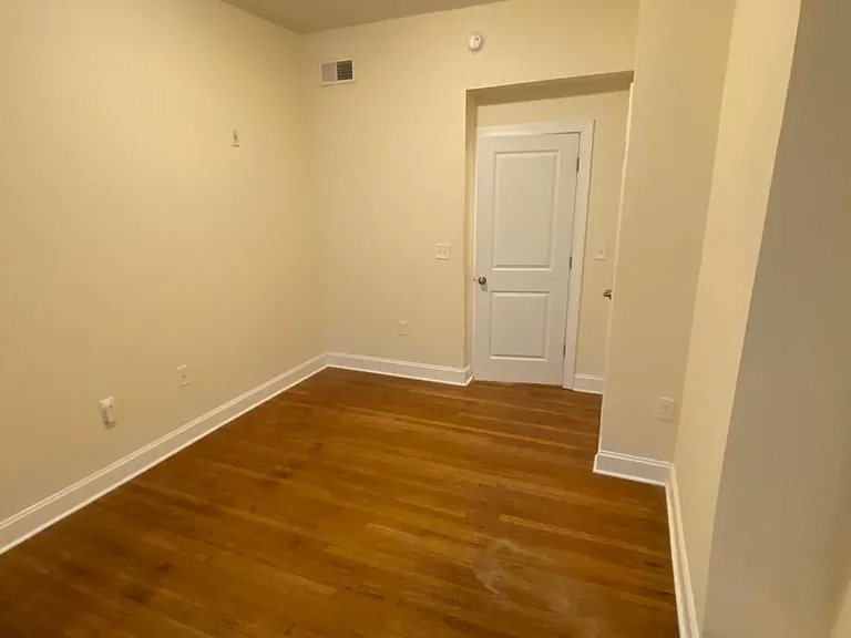 1529 Spruce St #4D — Photo 11