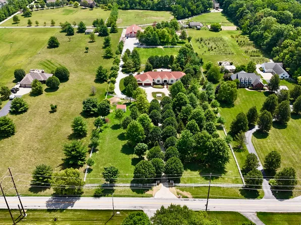 5421 Senour Rd, Indianapolis, IN 46239