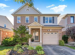 92 Baggs Cres, Cambridge, ON N1T2E8