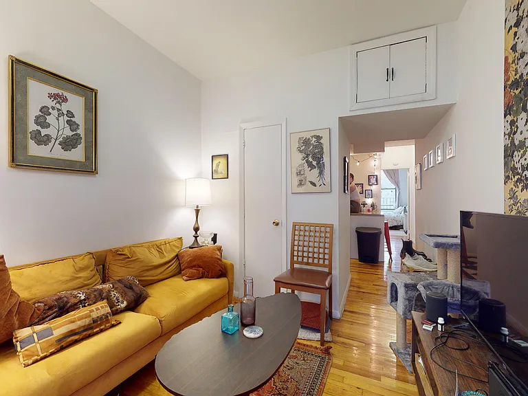 1662 1st Ave #4N — Photo 2