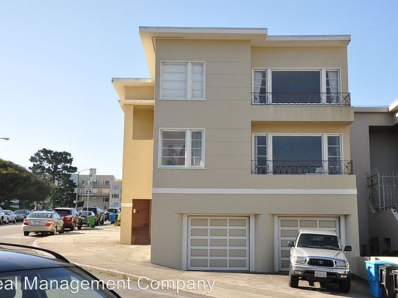 2nd image of 1 Mayfair Dr