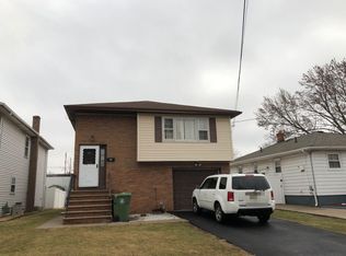 1042 Essex Ave, Linden, NJ 07036