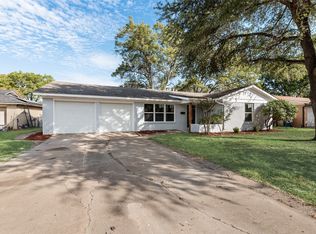 5017 Sabelle Ln, Fort Worth, TX 76117