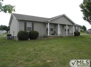 2270 17th Ave E, Springfield, TN 37172