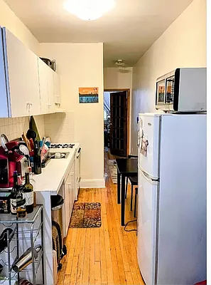 Rented by United Realty Equities | media 16