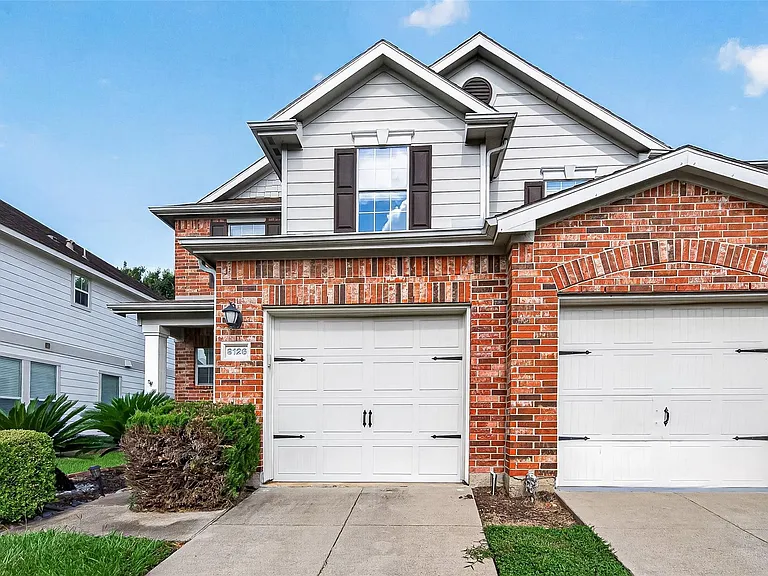 8126 Montague Manor Ln — Photo 5