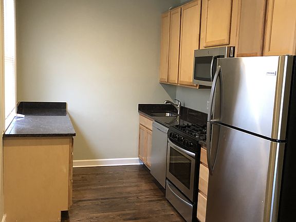 2nd image of 4858 W Armitage Ave APT 2E