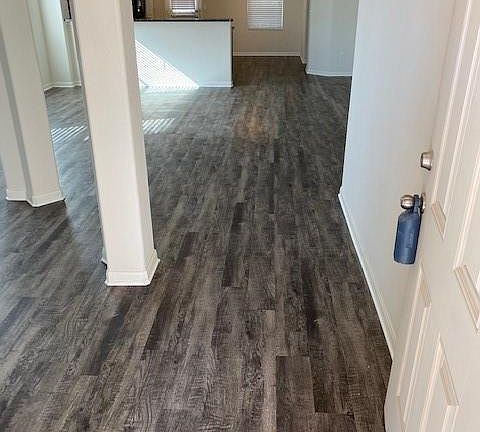 4th image of 124 Hollis Ln