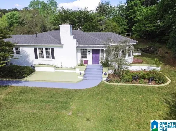 164 Lakeview Dr, Roanoke, AL 36274