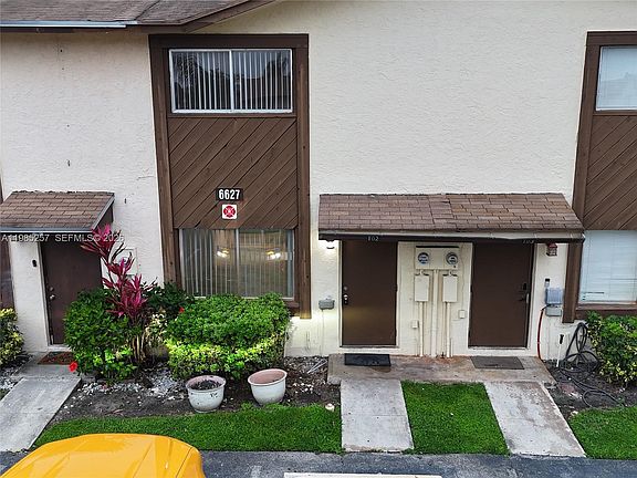 3rd image of 6627 Winfield Blvd APT 102-C