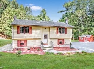 112 Dale Rd, Ringwood, NJ 07456