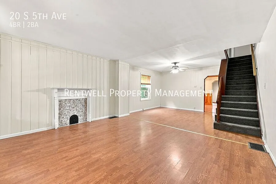 Large 4-Bedroom Duplex in the Heart of Coatesville — Photo 3