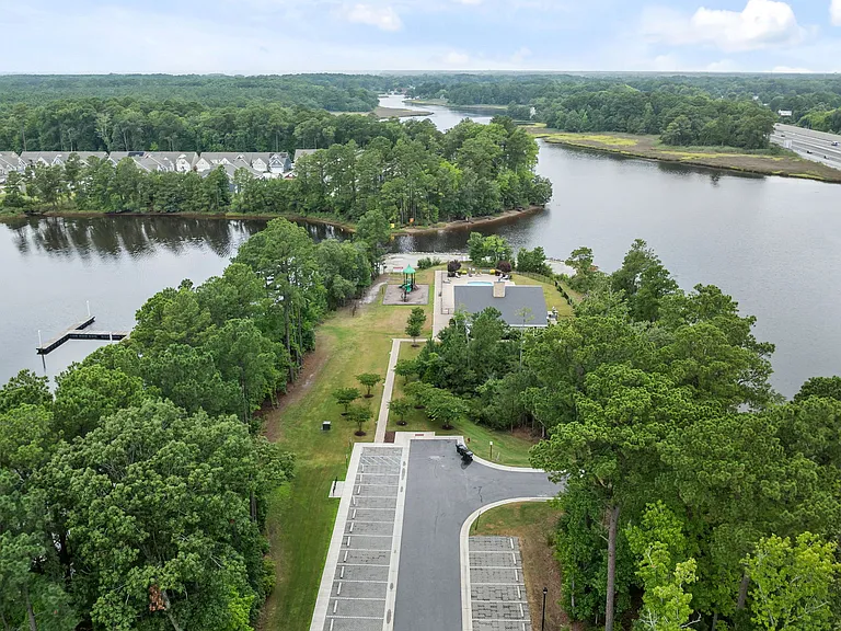 1732 Defiance Dr — Photo 30
