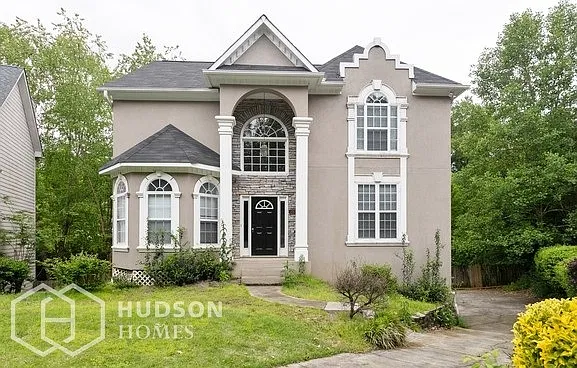 Hudson Homes Management - Front of Home