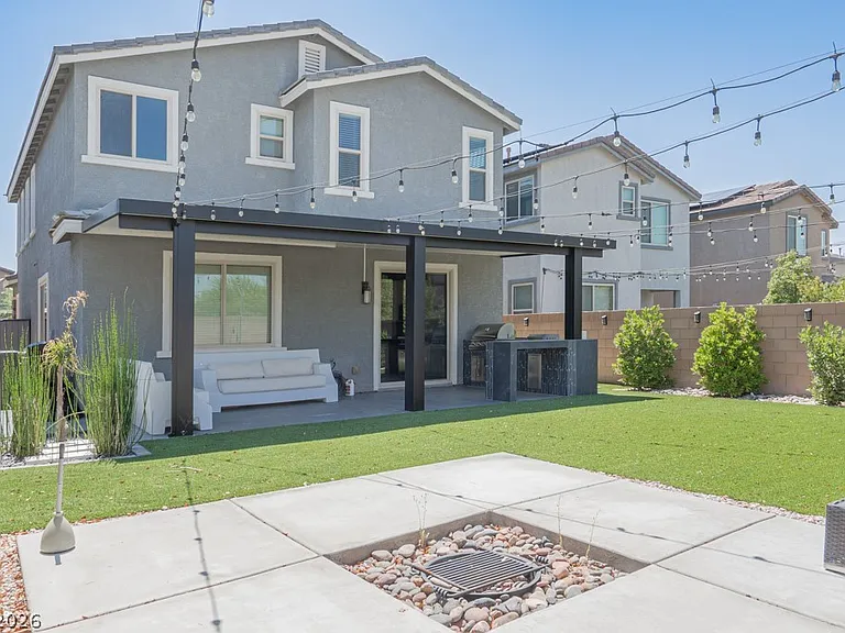 896 Bluebell Brook St — Photo 35