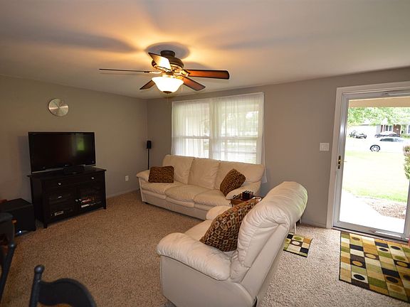 2nd image of 4114 Beaverbrook Dr