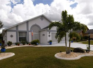 2021 Prestancia Ln, Sun City Center, FL 33573