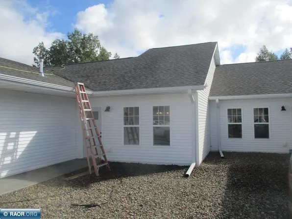 2118 S 25th St, Hibbing, MN 55746