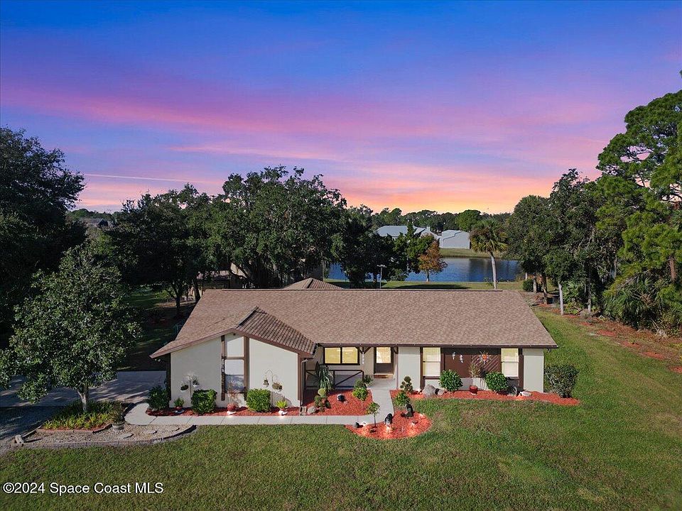 1st image of 7532 Egret Dr